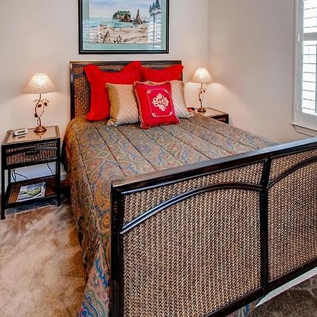 Serene Bungalow-Style Home In Point Reyes Station! Extérieur photo