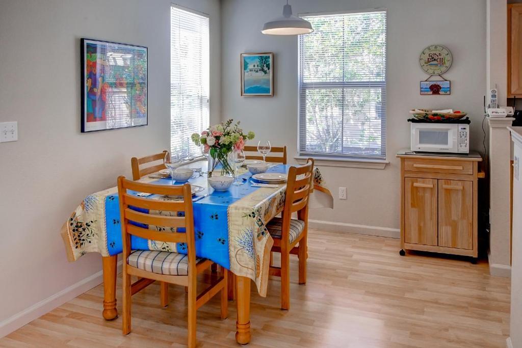 Serene Bungalow-Style Home In Point Reyes Station! Extérieur photo